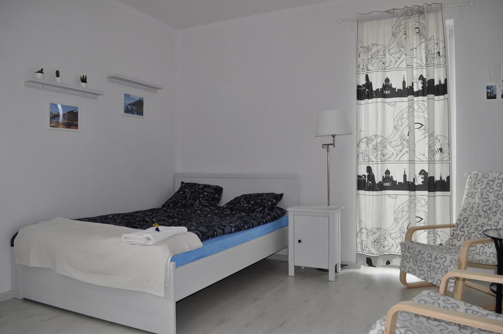 Scorpion Modlin Apartment *