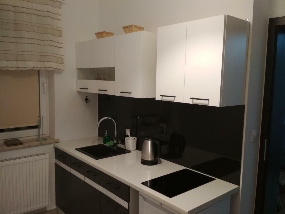 Scorpion Modlin Apartment Czosnow